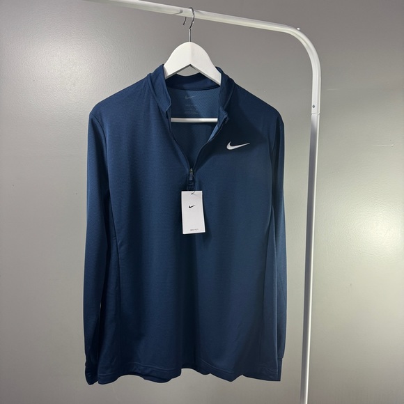 Nike victory long sleeve half zip - Picture 4 of 4